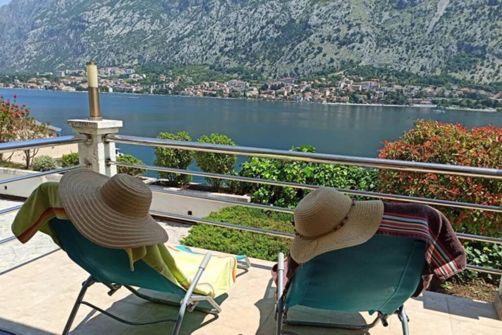 Chillout Apartment In Kotor Bay المظهر الخارجي الصورة